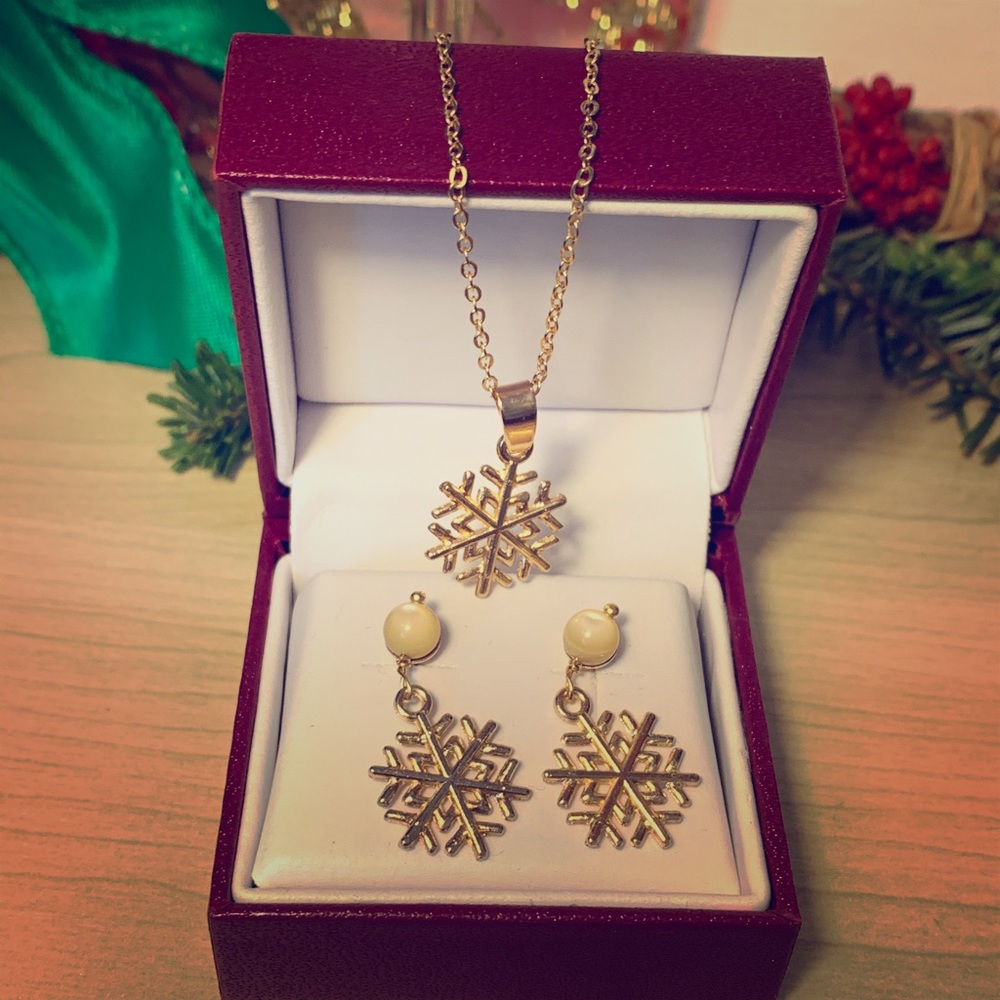 Handmade Rose gold & Moonstone Snowflake Jewelry Set